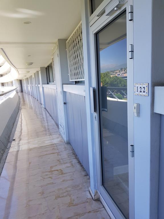 Apartments At Commodoro Вильнёв-Лубе Экстерьер фото